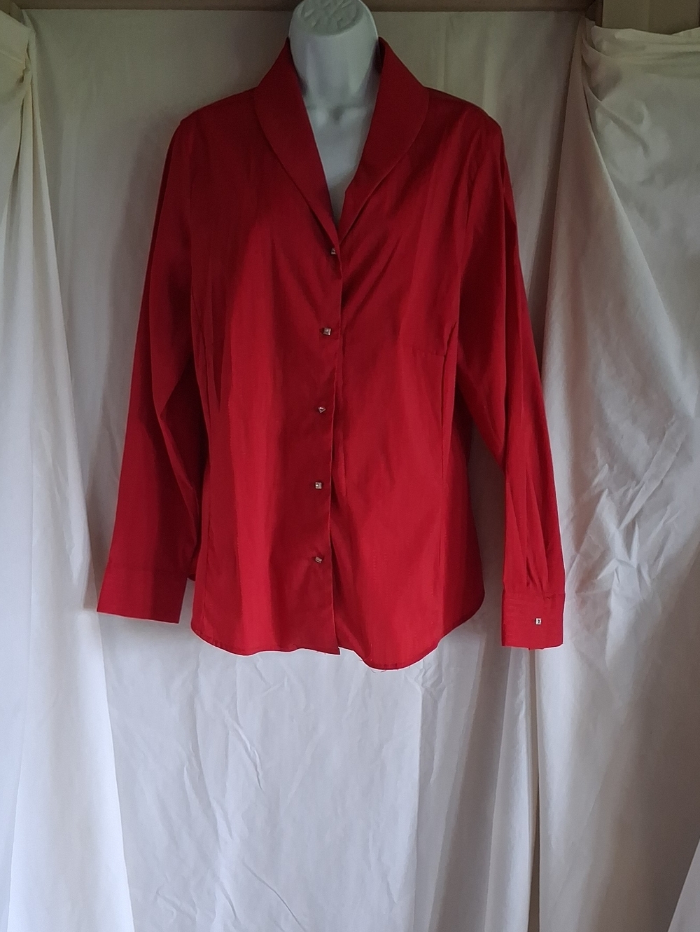Avenue Bold Red Button-Front Women's Shirt